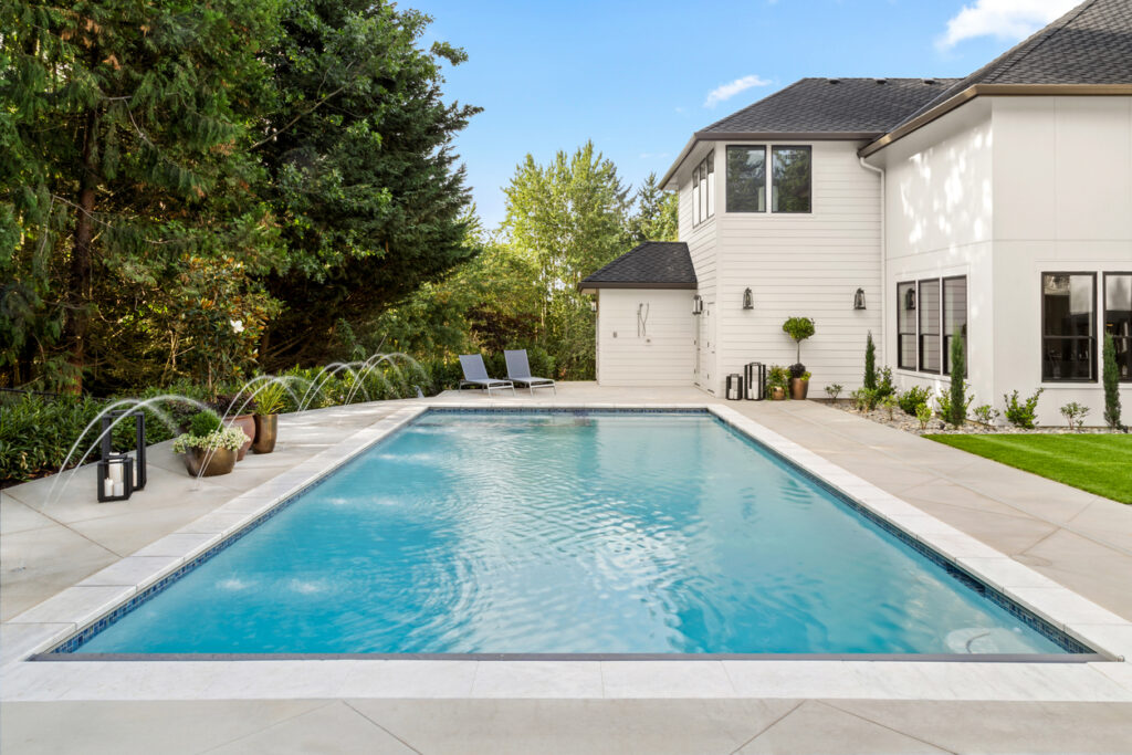 Swimming Pool in Backyard Exterior in Central Auckland, ready to swim pool